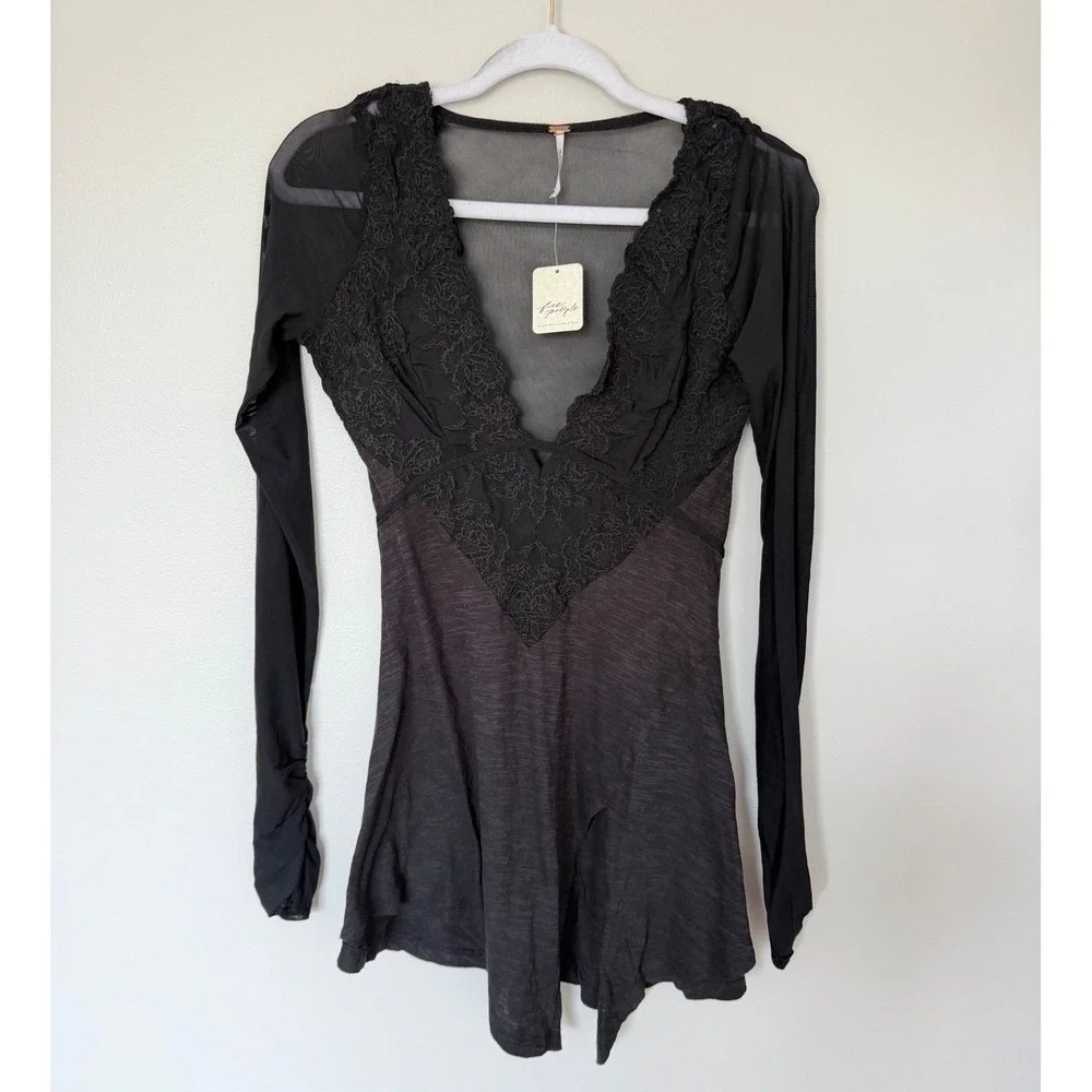 Free People Intimately Dark Motif Tunic Top Black Lace Mesh Long Sleeve XS NEW - Picture 2 of 5
